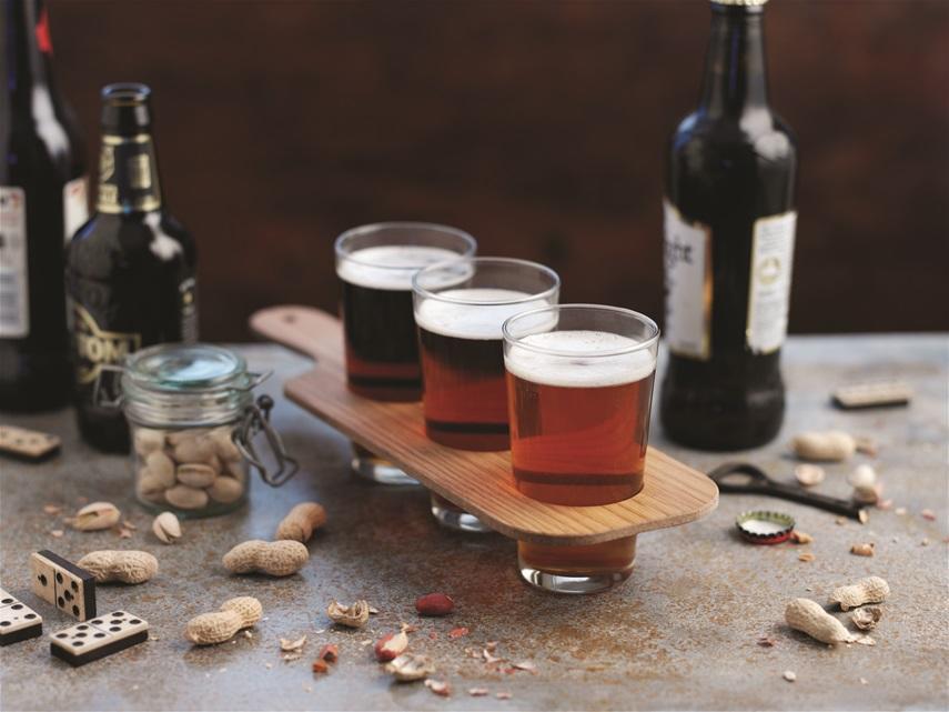 ホテル The Greyhound Wetherspoon ブリッドポート エクステリア 写真